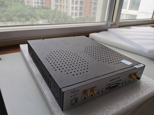 주문 기준화할 수 있는 120MHz 내장된 SDR USRP 2950 고성능 에스디알 온라인 제품
