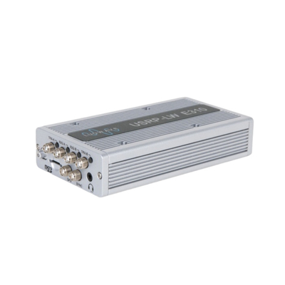 에투스 USRP E310 호환 2 TX/RX 채널 AD9361 RF 70MHz-6 GHz 56 MHz BW 각 1 × 10/100/1000 BASE-T 이더넷 2 × USB 포트 USRP 소프트웨어 정의 라디오 장치